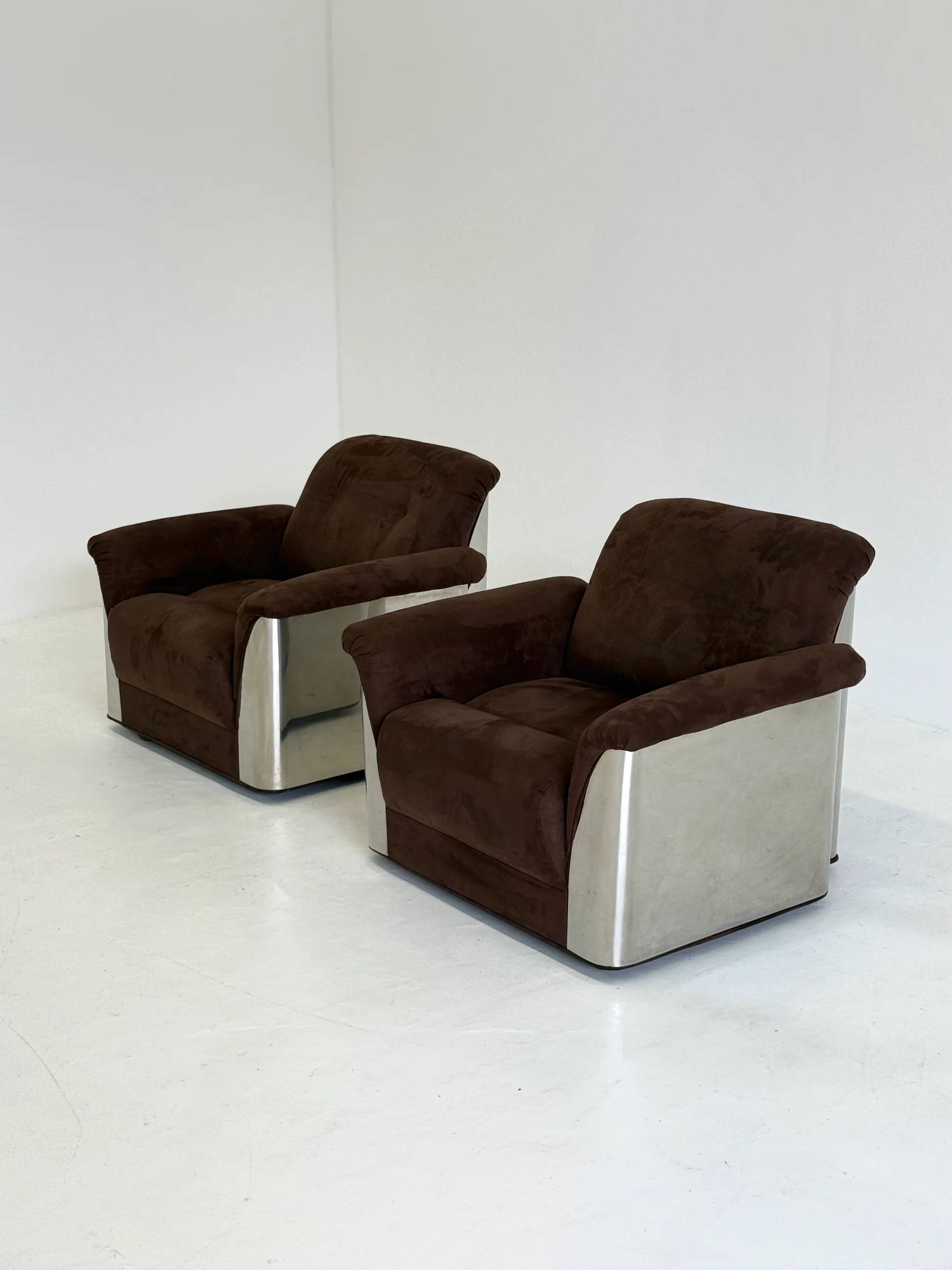 Complete lounge seating area by Gian Pietro Arosio