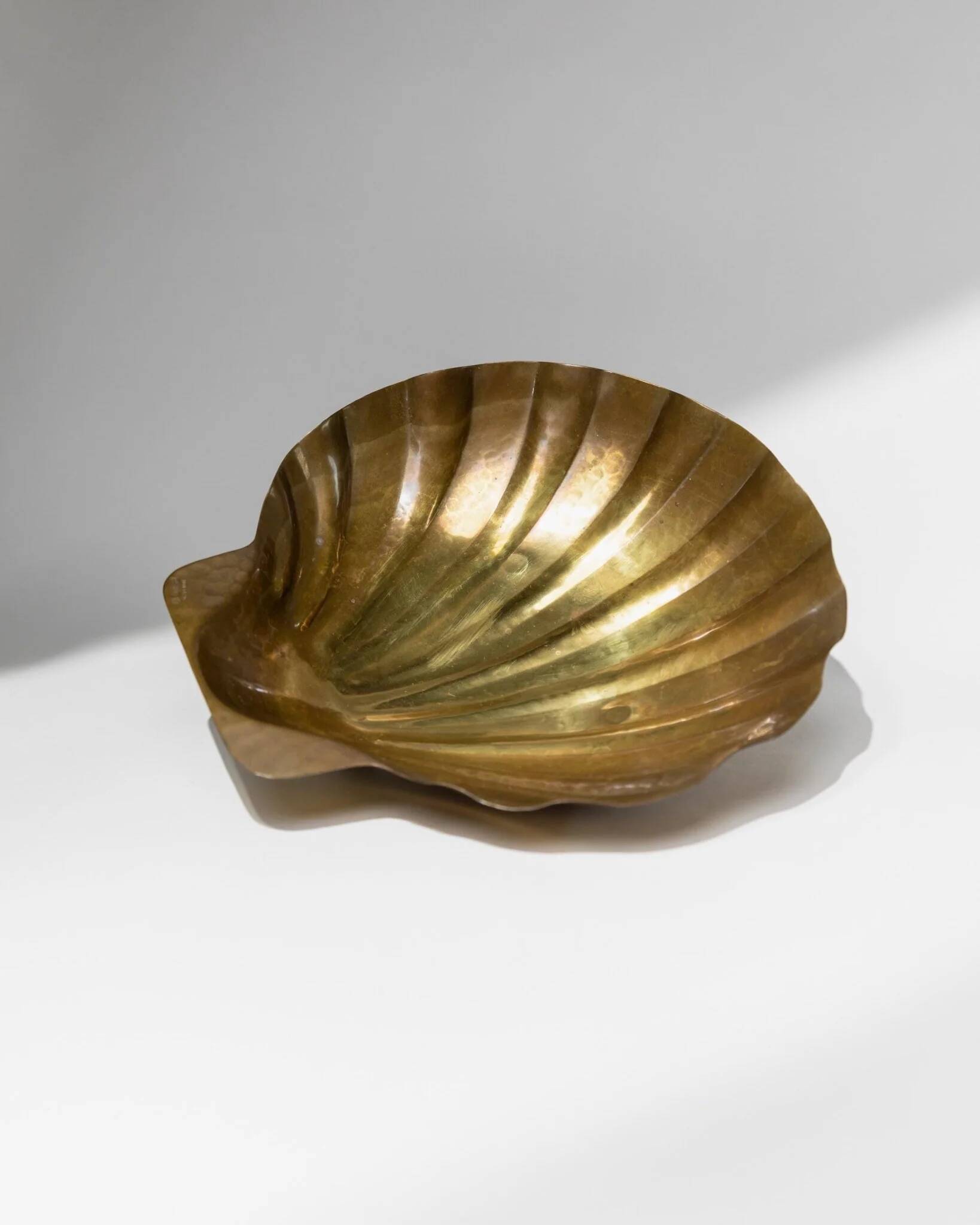 Vintage brass coupe by Renzo Cassetti - Mid-Century design Italy 1960s - Christmas gift idea, elegant retro table decoration, centrepiece.