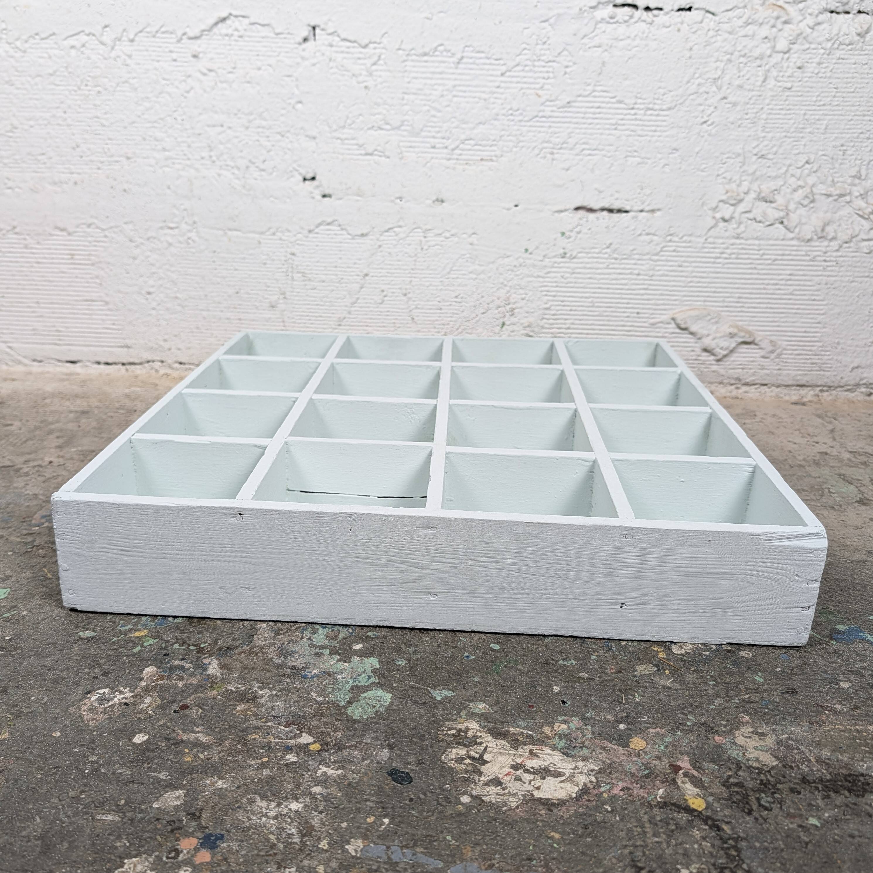 Wooden shelf – 16 compartments