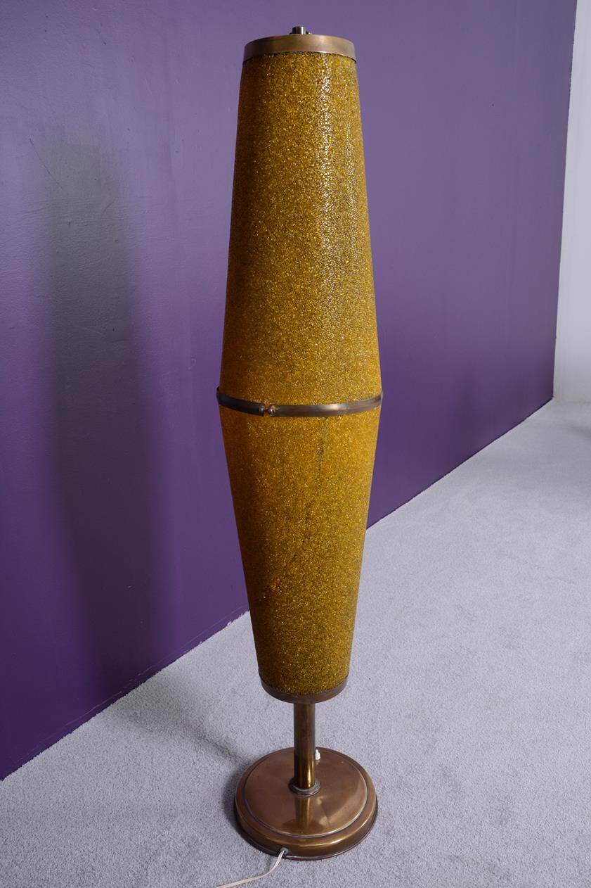 Totem floor lamp from the 60s in yellow granite methacrylate.