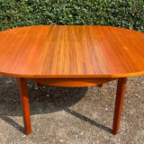 Scandinavian extending table from the 60s and 70s