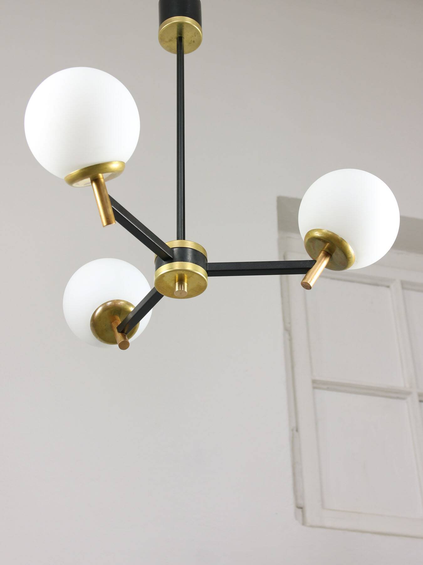 Mid-century italian brass and opaline chandelier