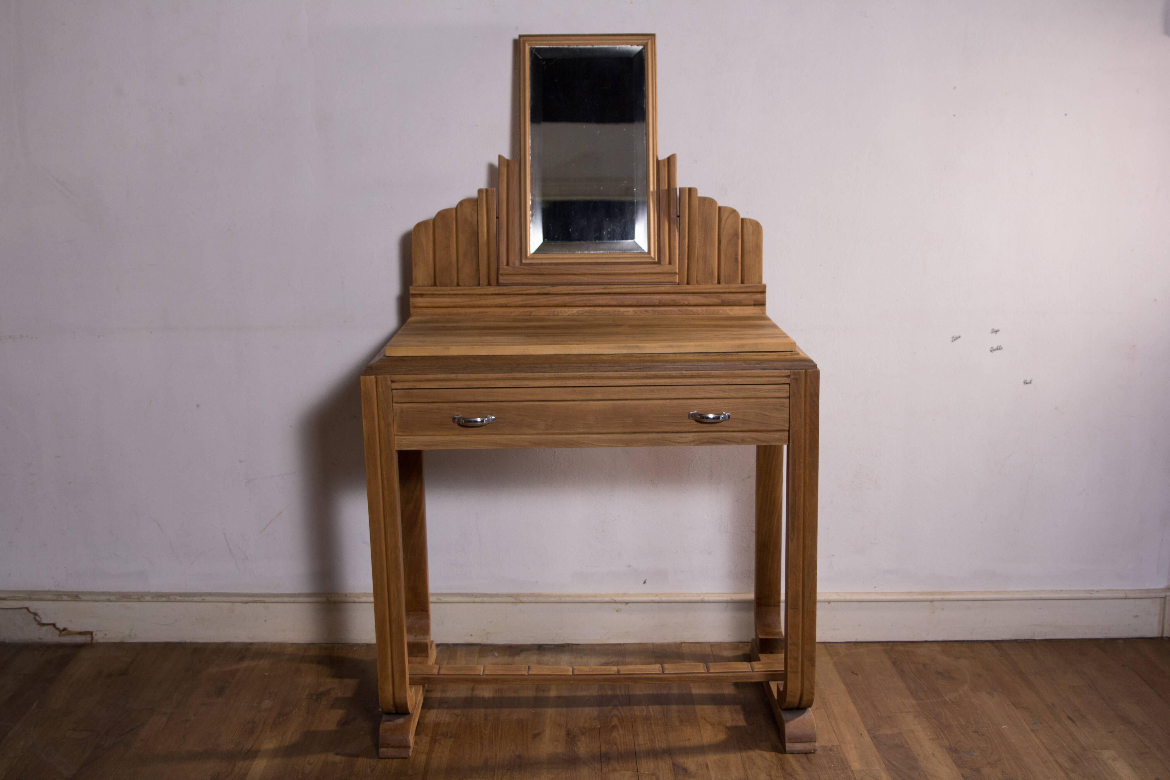Art Deco dressing table
