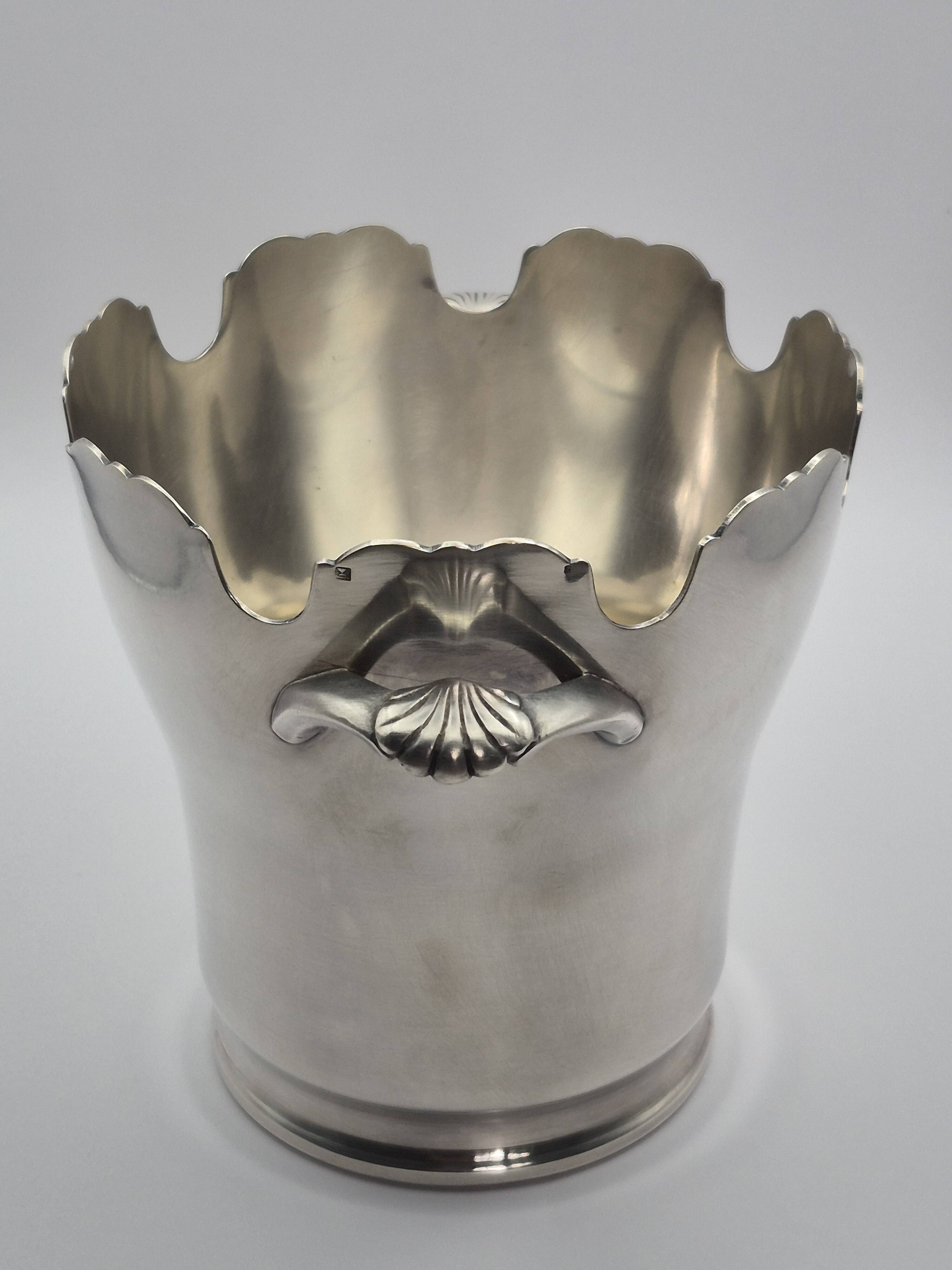 Elegant ice bucket/scoop, silver-plated with square hallmark - A 321
