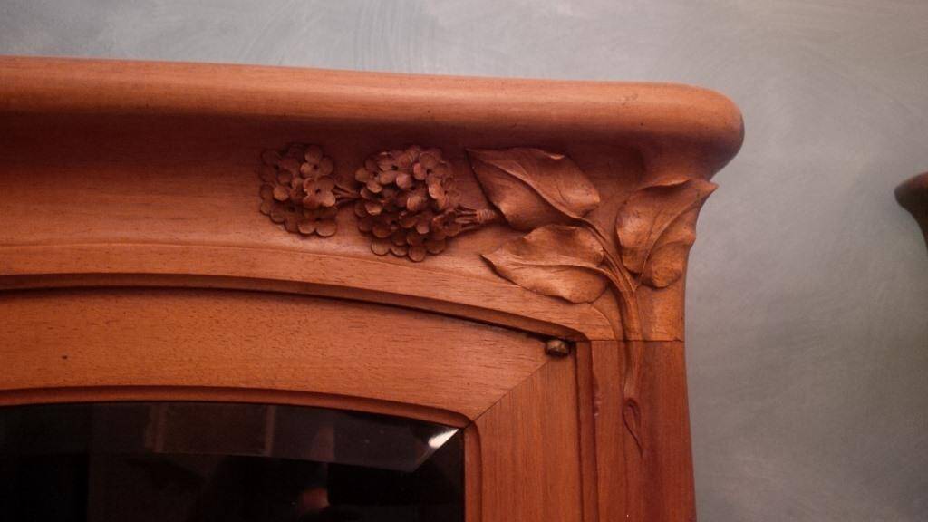 Art Nouveau glass library in walnut burl