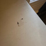 Vintage console in weathered white wood – Chic country style, tapered legs.