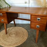 Scandinavian retro office