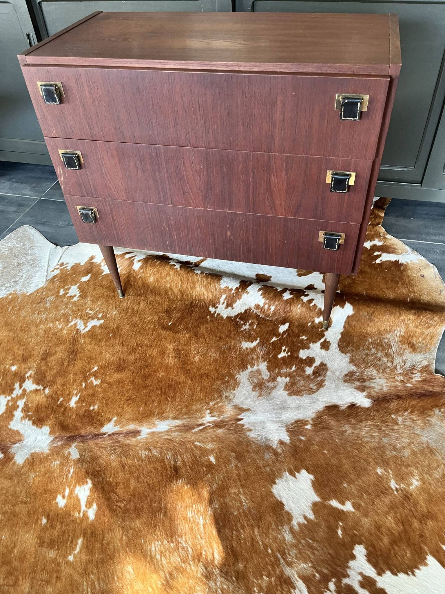 Commode vintage 