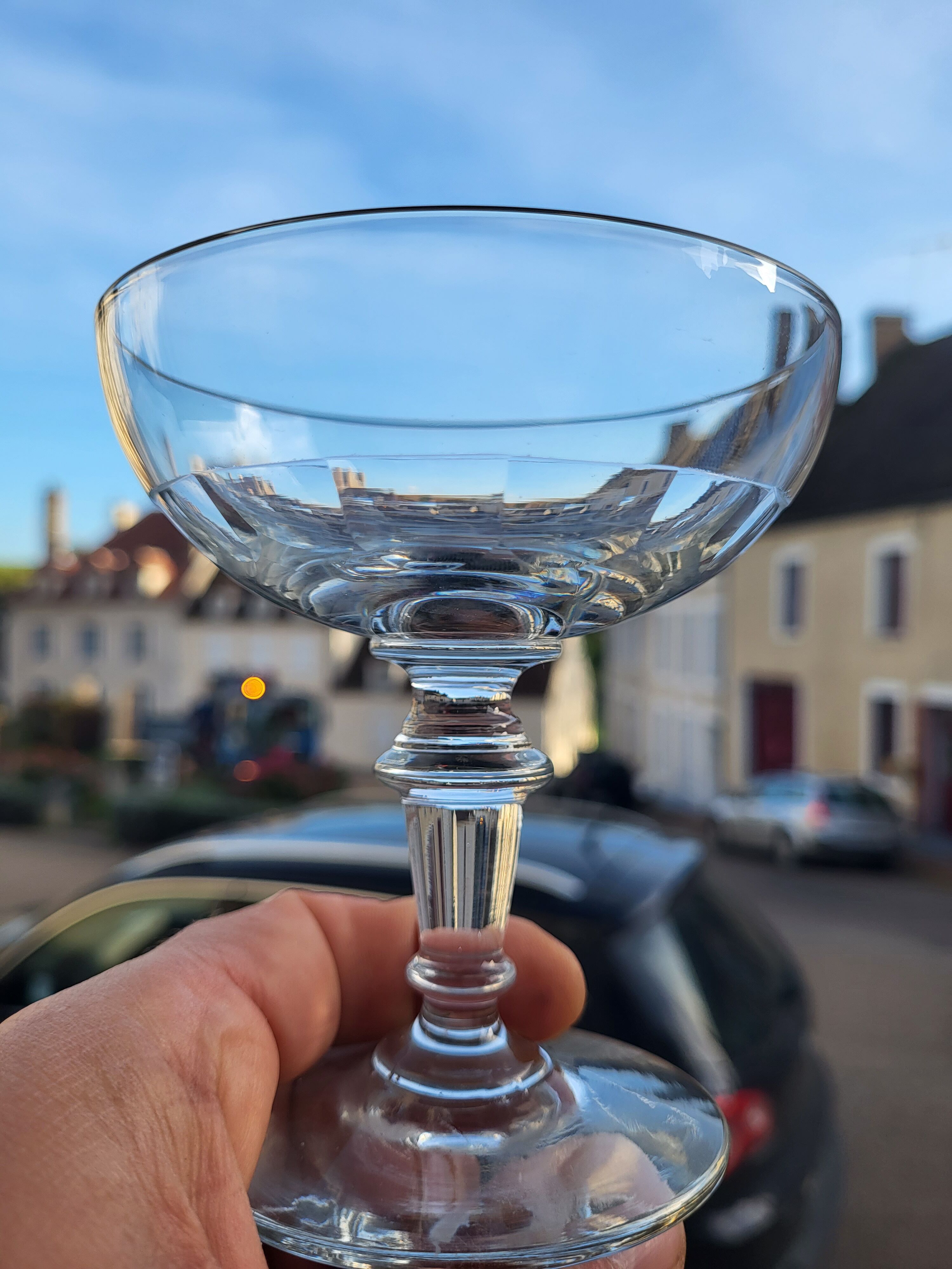 Set of 8 glass champagne glasses XIXth