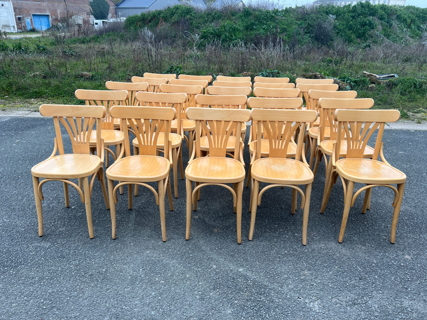 Set of 25 bistro chairs