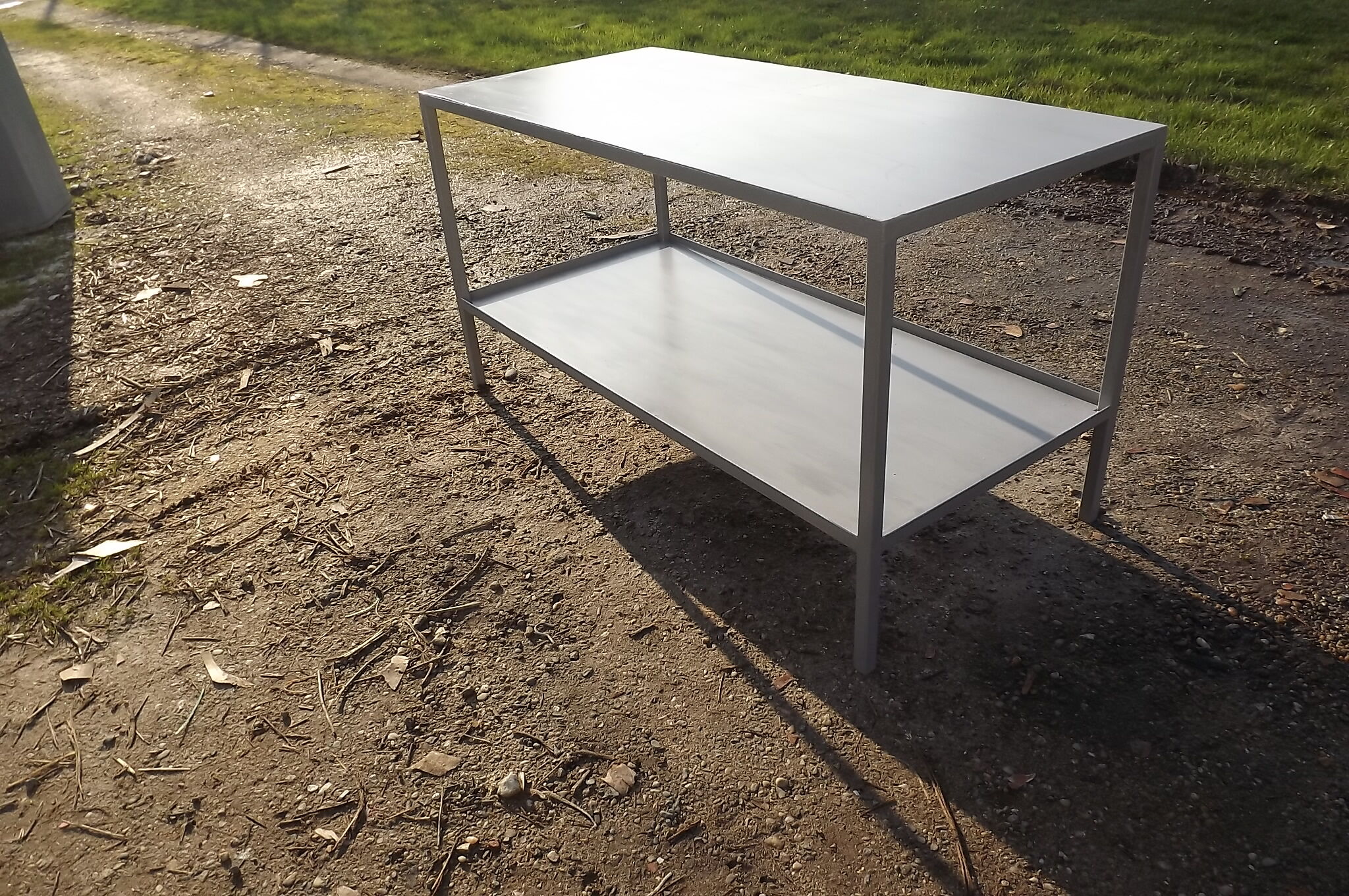 Desserte industrial iron