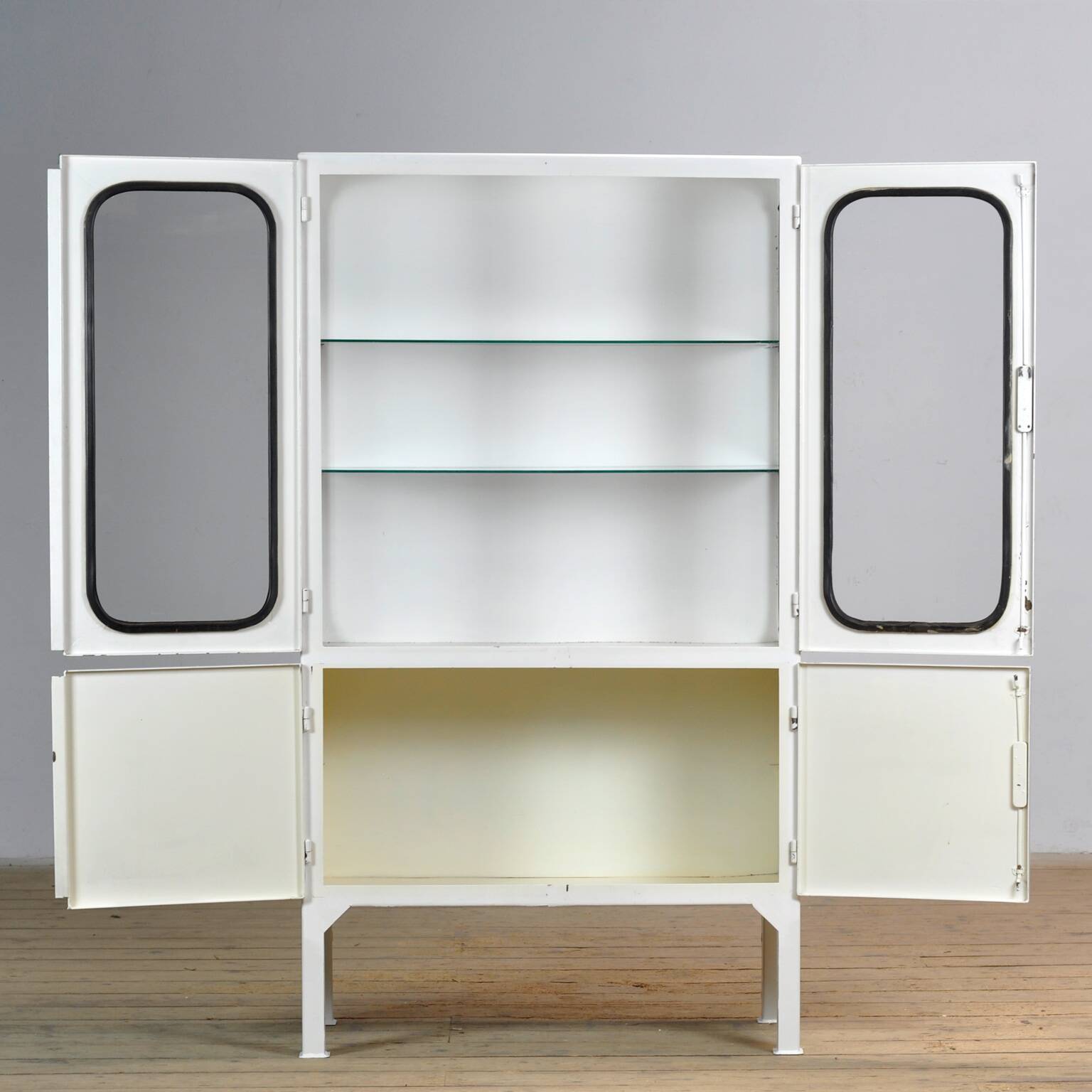 Vintage medical cabinet, 1970s