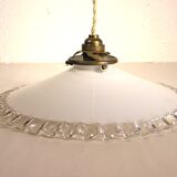 Opaline suspension