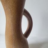 Sandstone pitcher