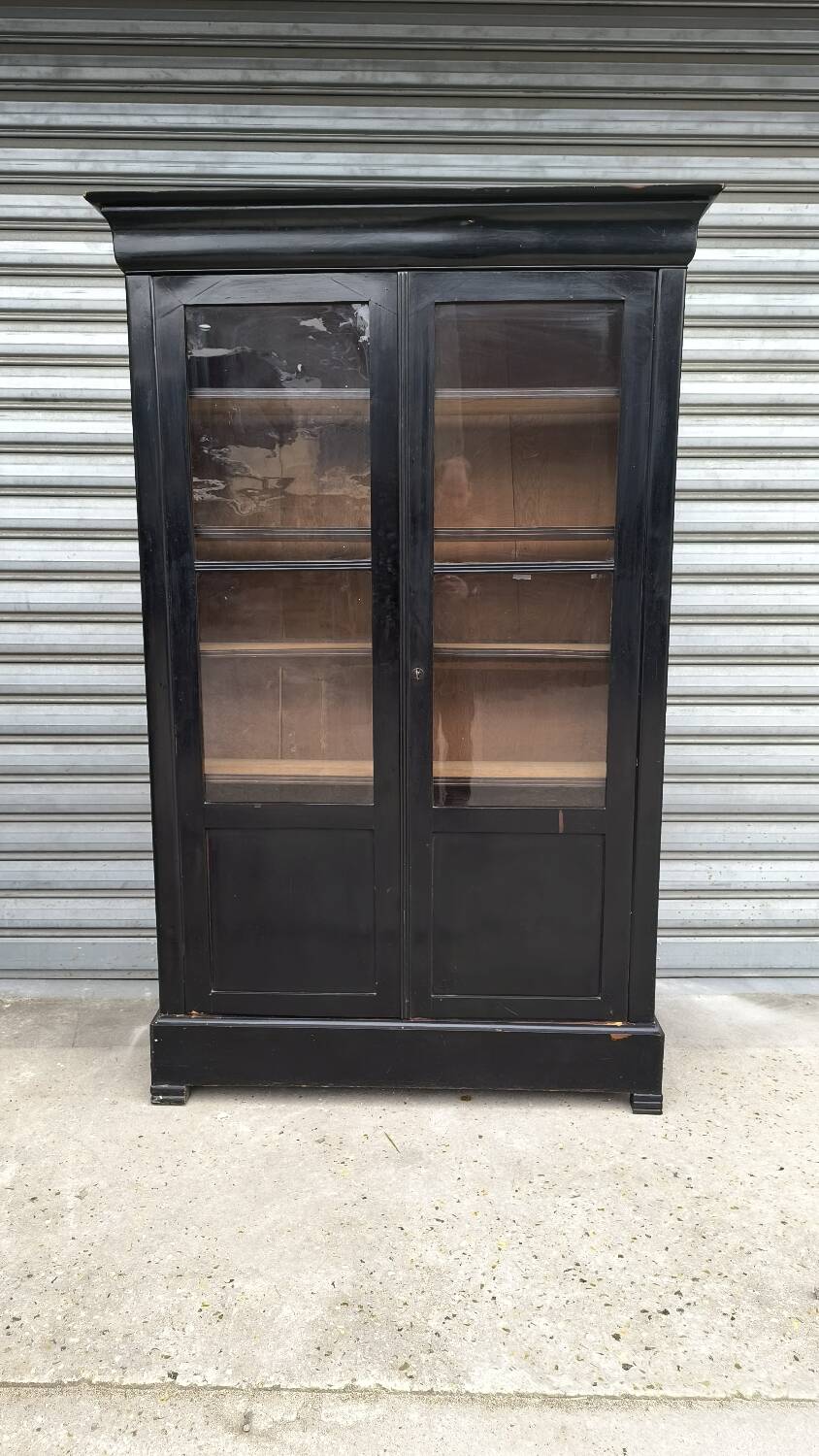 Lacquered oak bookcase 1860