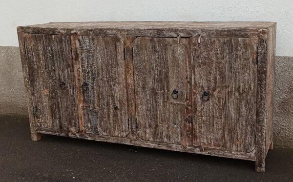 Buffet en bois ancien - 4 portes