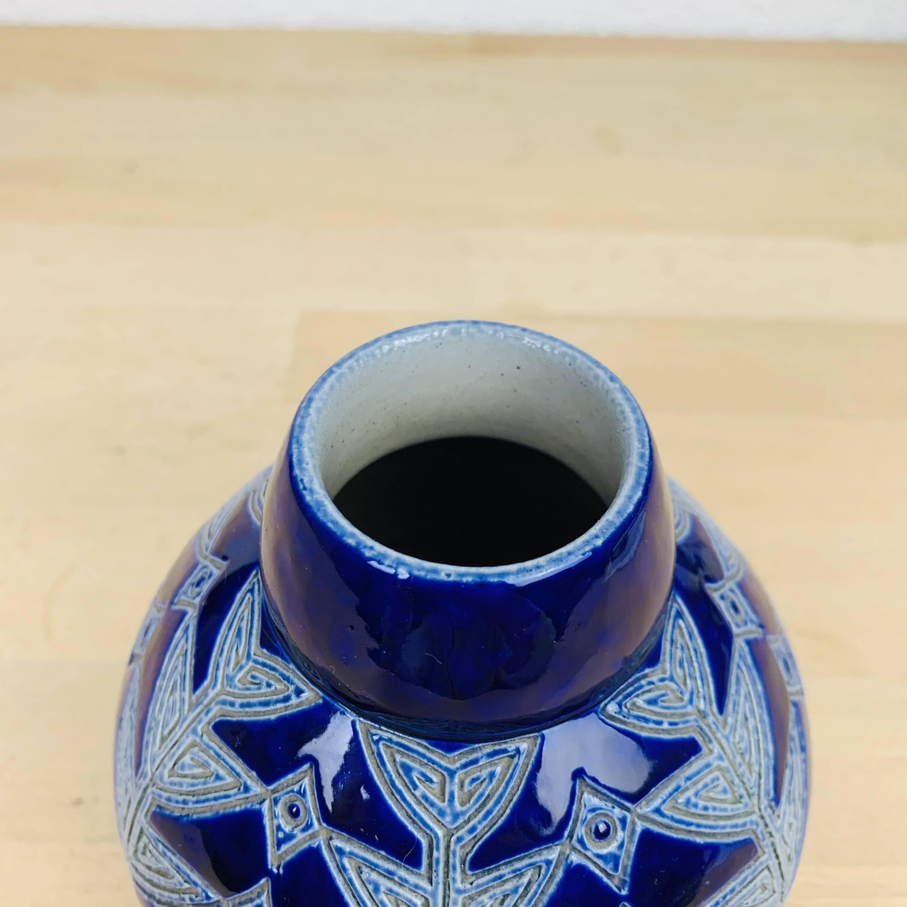 Art Deco Alsace sandstone vase 510, Hubert Krumeich-Remmy in Oberbetschdorf