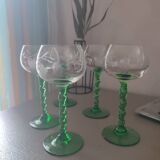 Set of 5 Alsatian liqueur glasses in chiseled crystal with twisted stem
