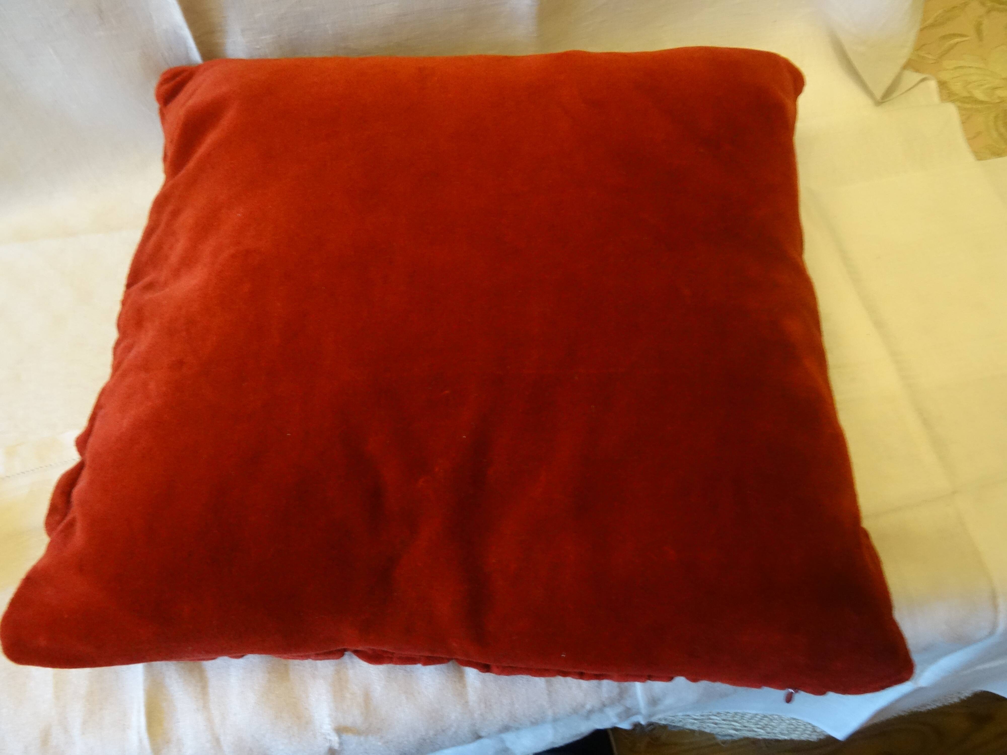 Honeycomb velvet cushion 36x40cm