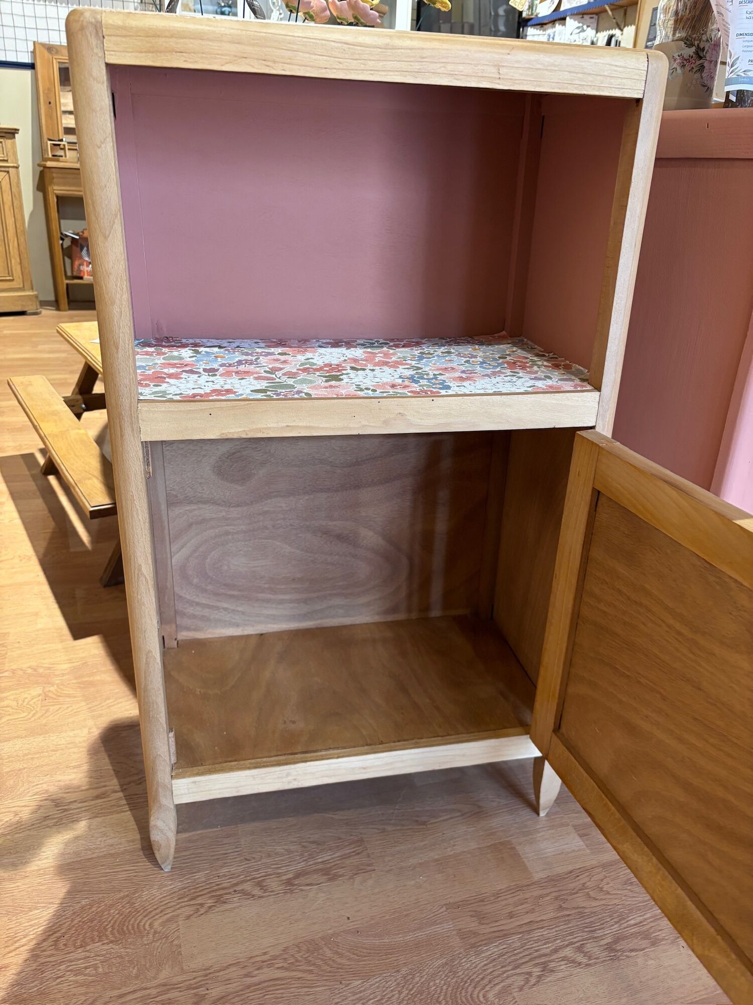 Occasional furniture