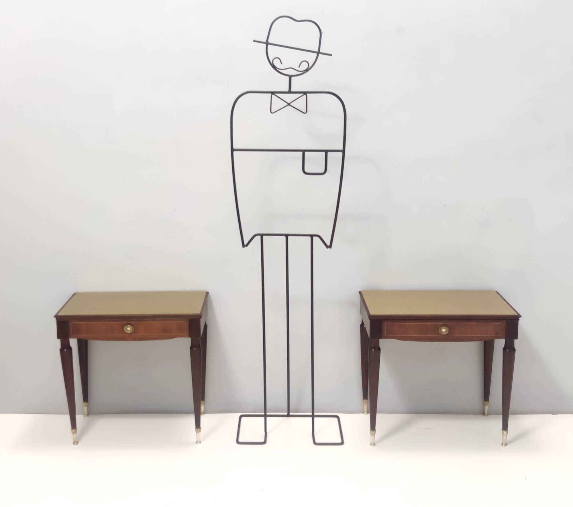 Pair of Beech and Ebonized Walnut Nightstands Attr. to Paolo Buffa, Italy