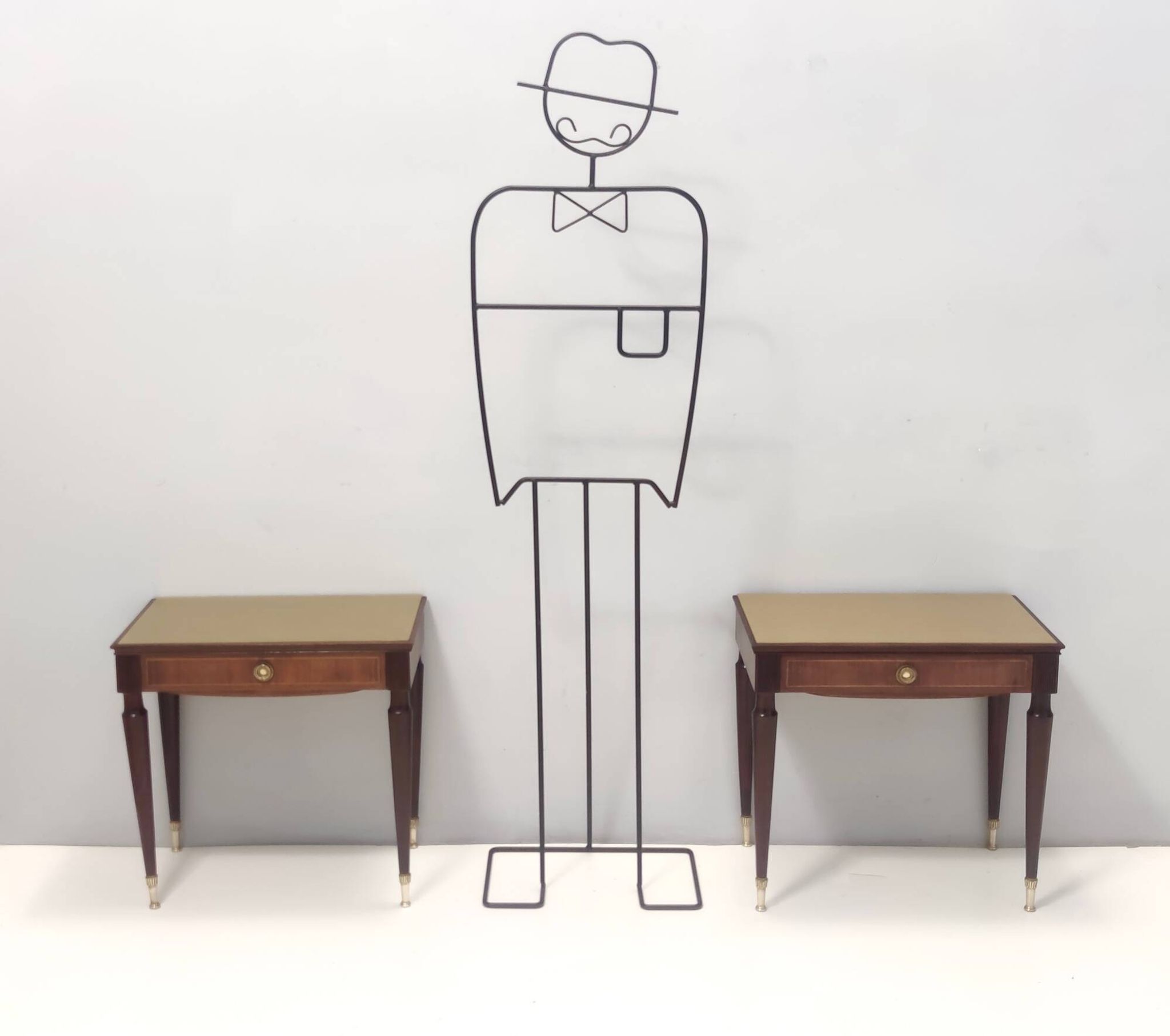 Pair of Beech and Ebonized Walnut Nightstands Attr. to Paolo Buffa, Italy
