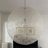 Random suspension model by the brand Moooi.