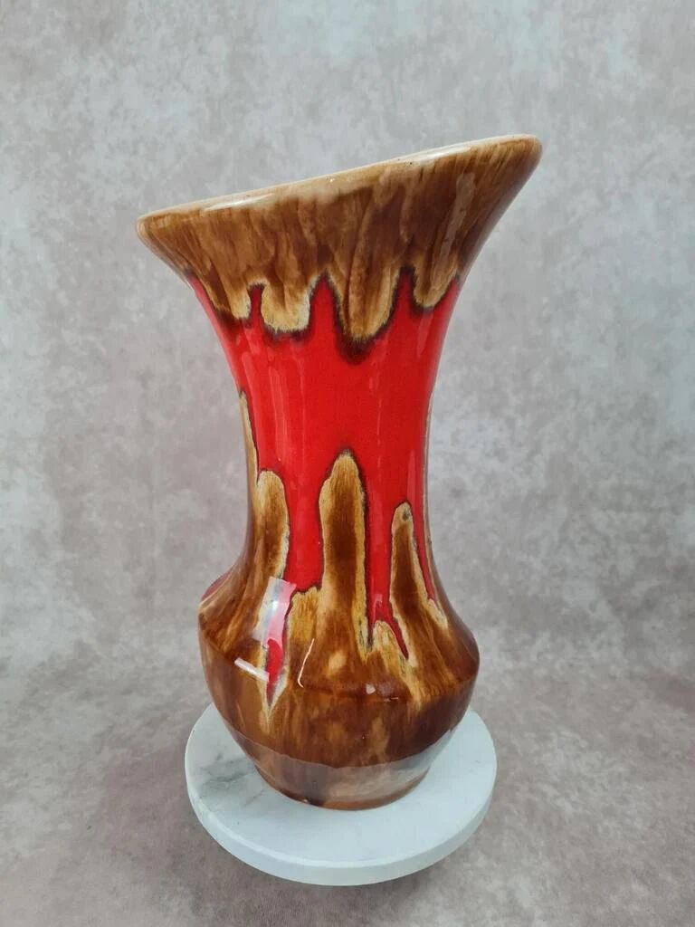 Large vintage vase signed Baudin 83 – red and brown enamelled