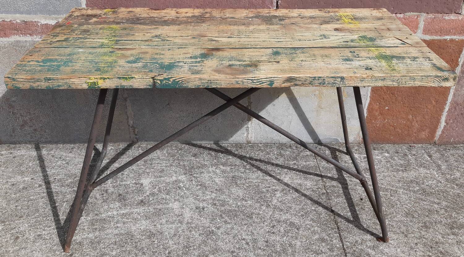 Folding workshop table