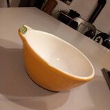 Local pottery pot/salad bowl/bowl