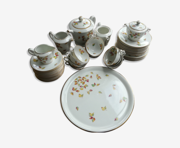 Tea or coffee service and cake plates for 12 people Porcelaine Limoges |  Selency