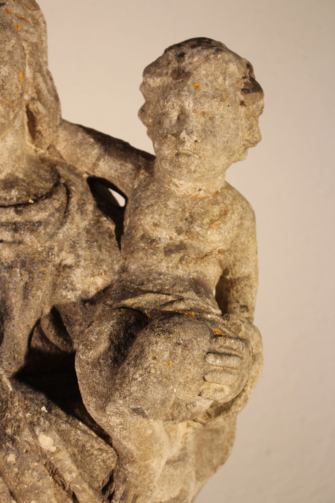 Virgin and child in stone 18th century