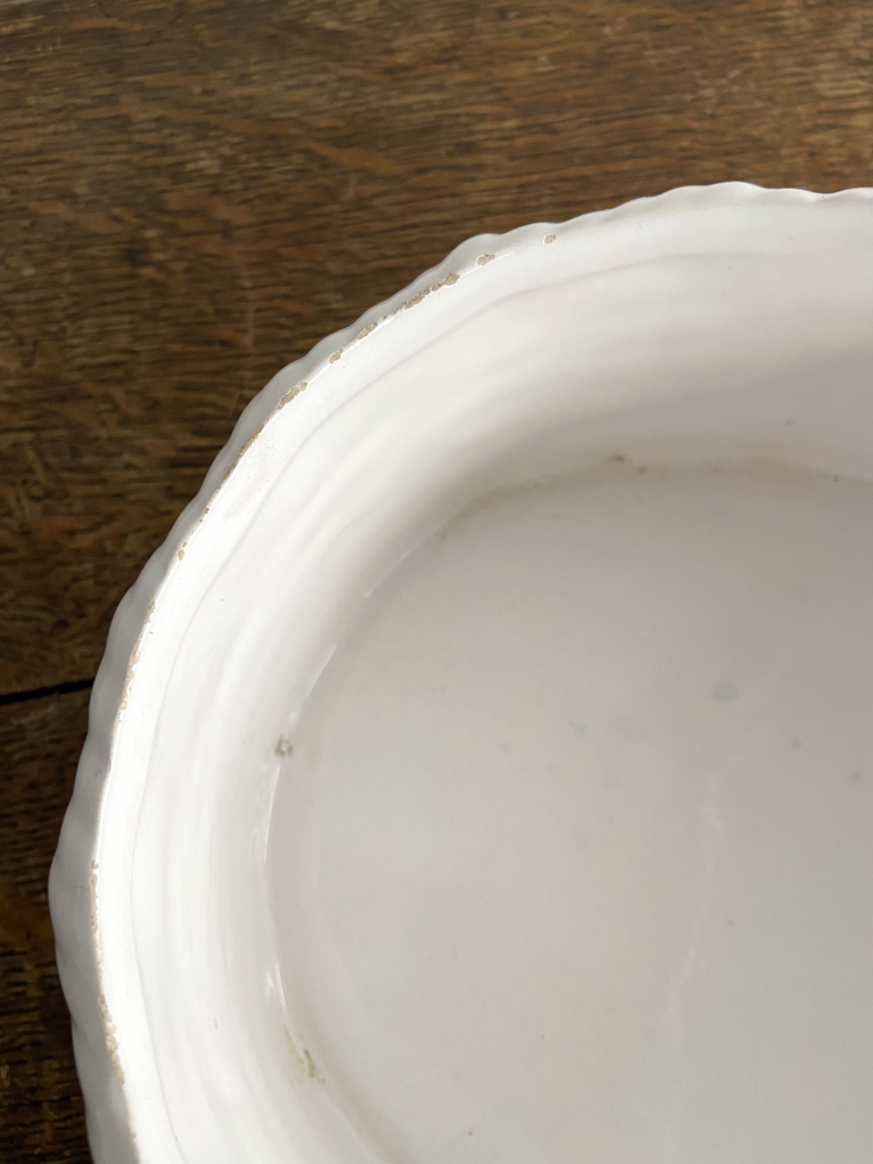 Fruit cup in white earthenware