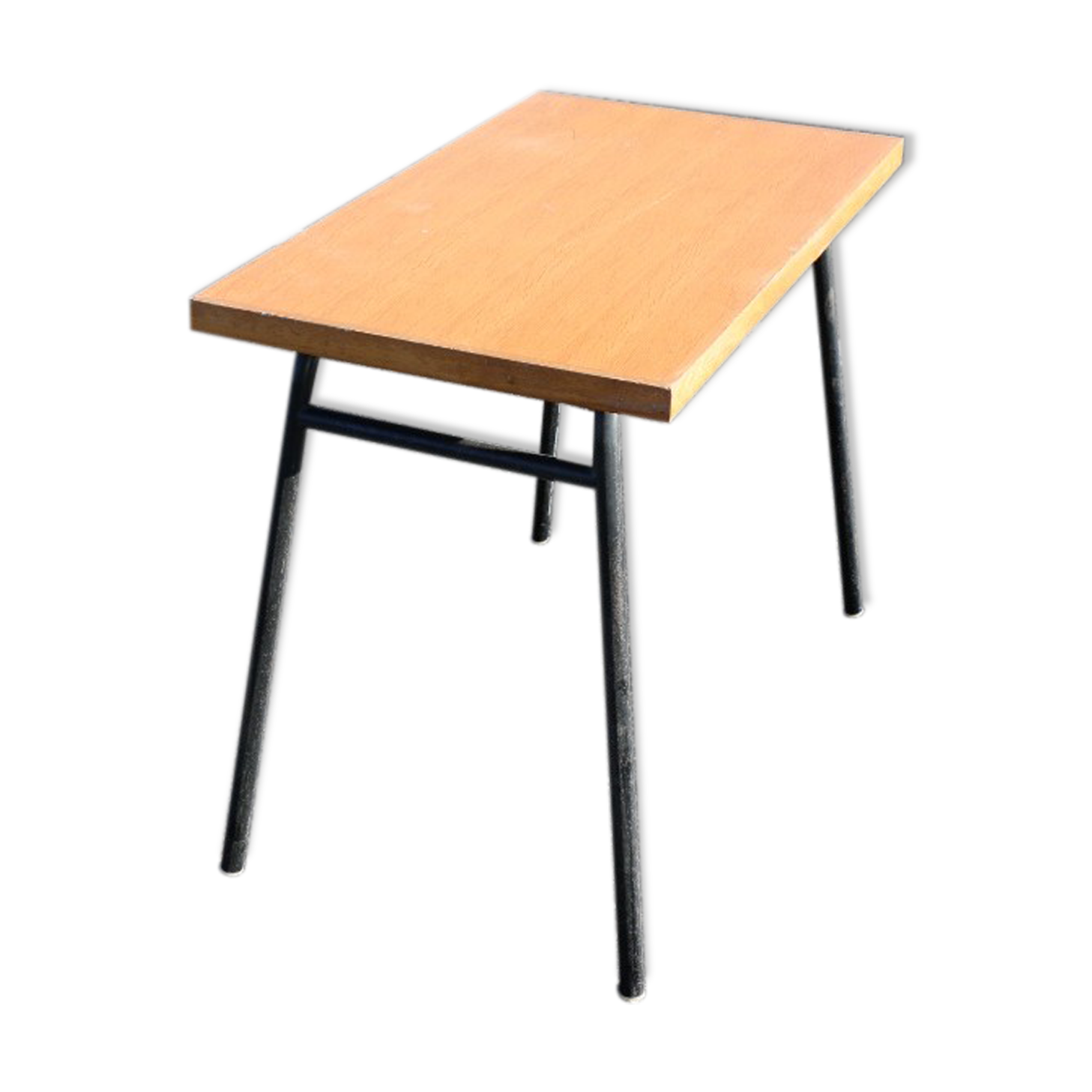 Table beech base metal