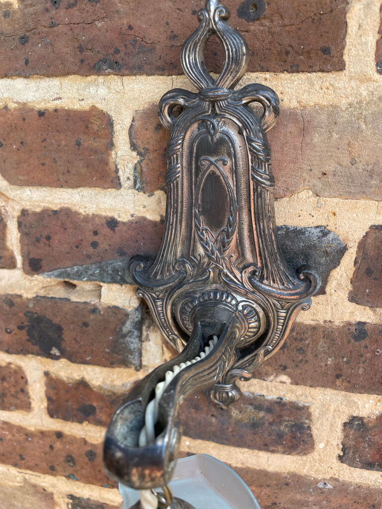Made in France 607 - Wall lamp (1) - Art Nouveau - Silver bronze, Glass