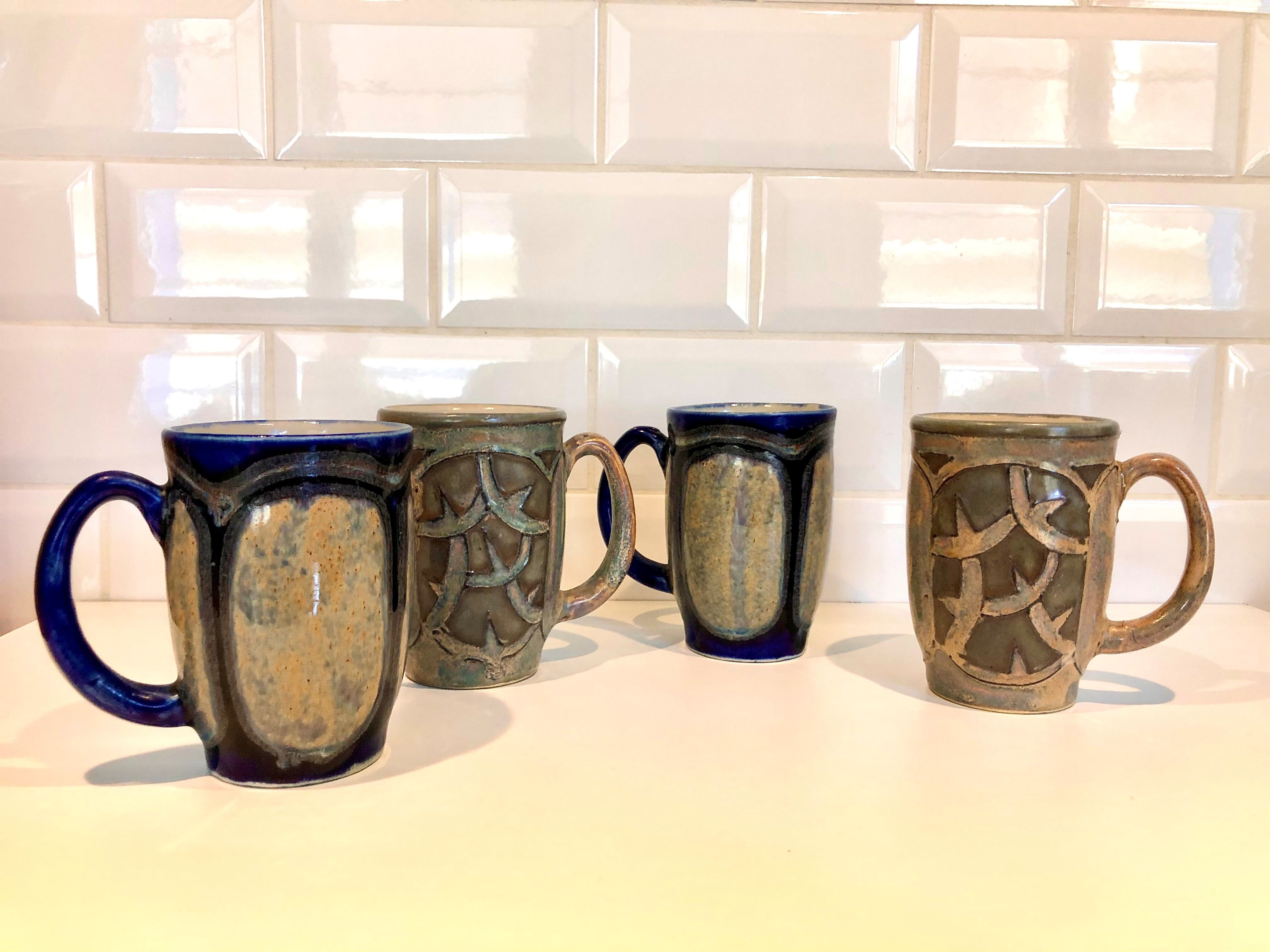 Series of 4 Mugs Art Deco Quimper HB - Line "Odetta"