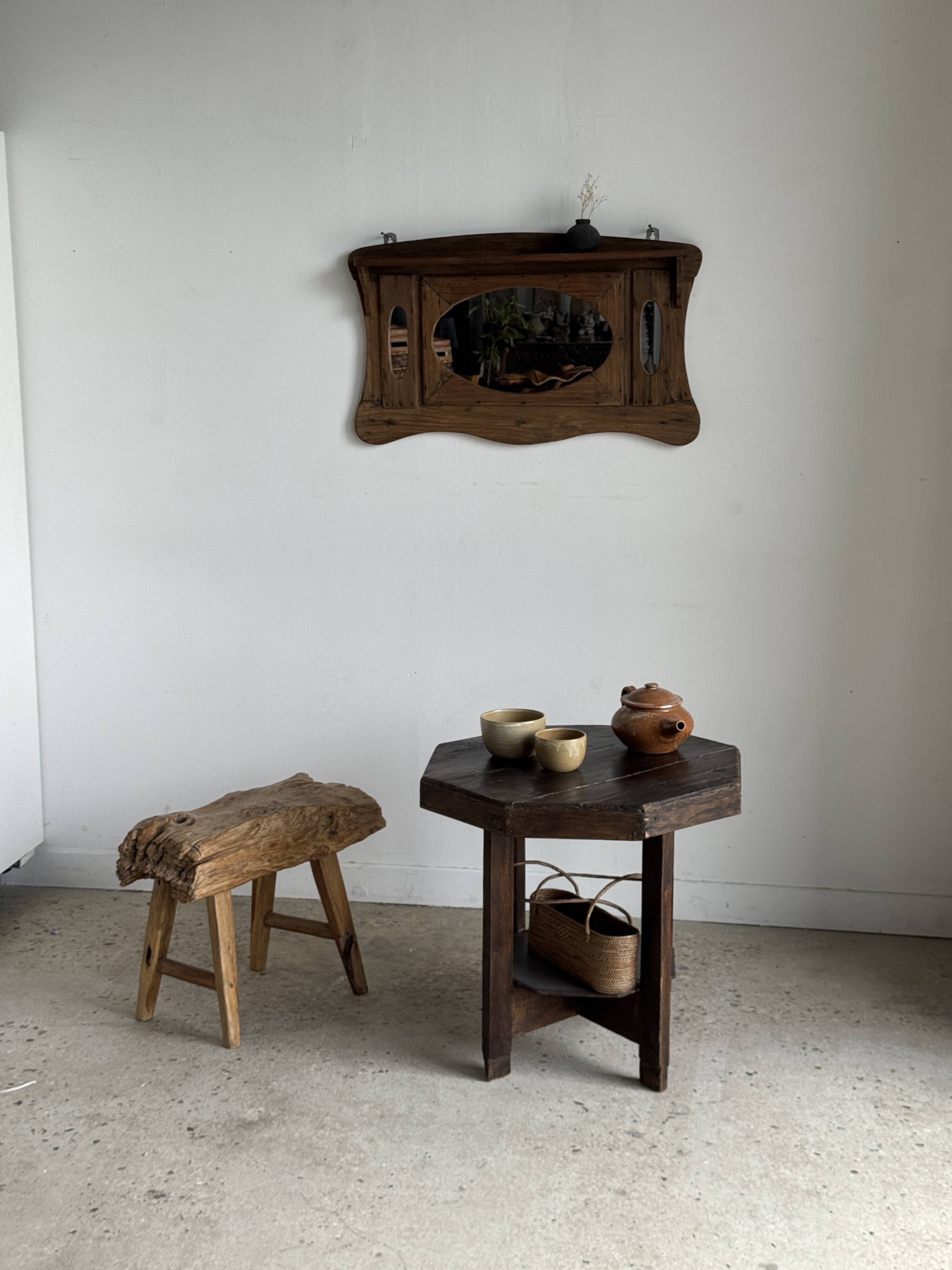 Small wall mirror in organic old Indonesian teak 75x45.