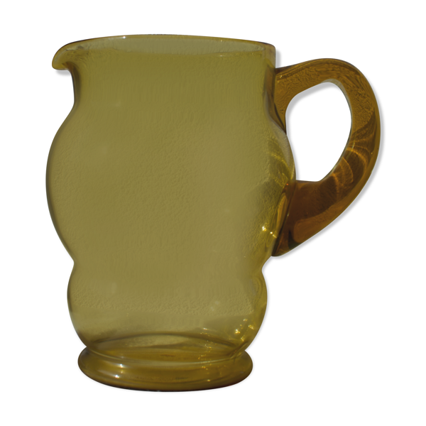 Pichet en verre soufflé jaune ambré