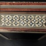 Mother-of-pearl jewelry box