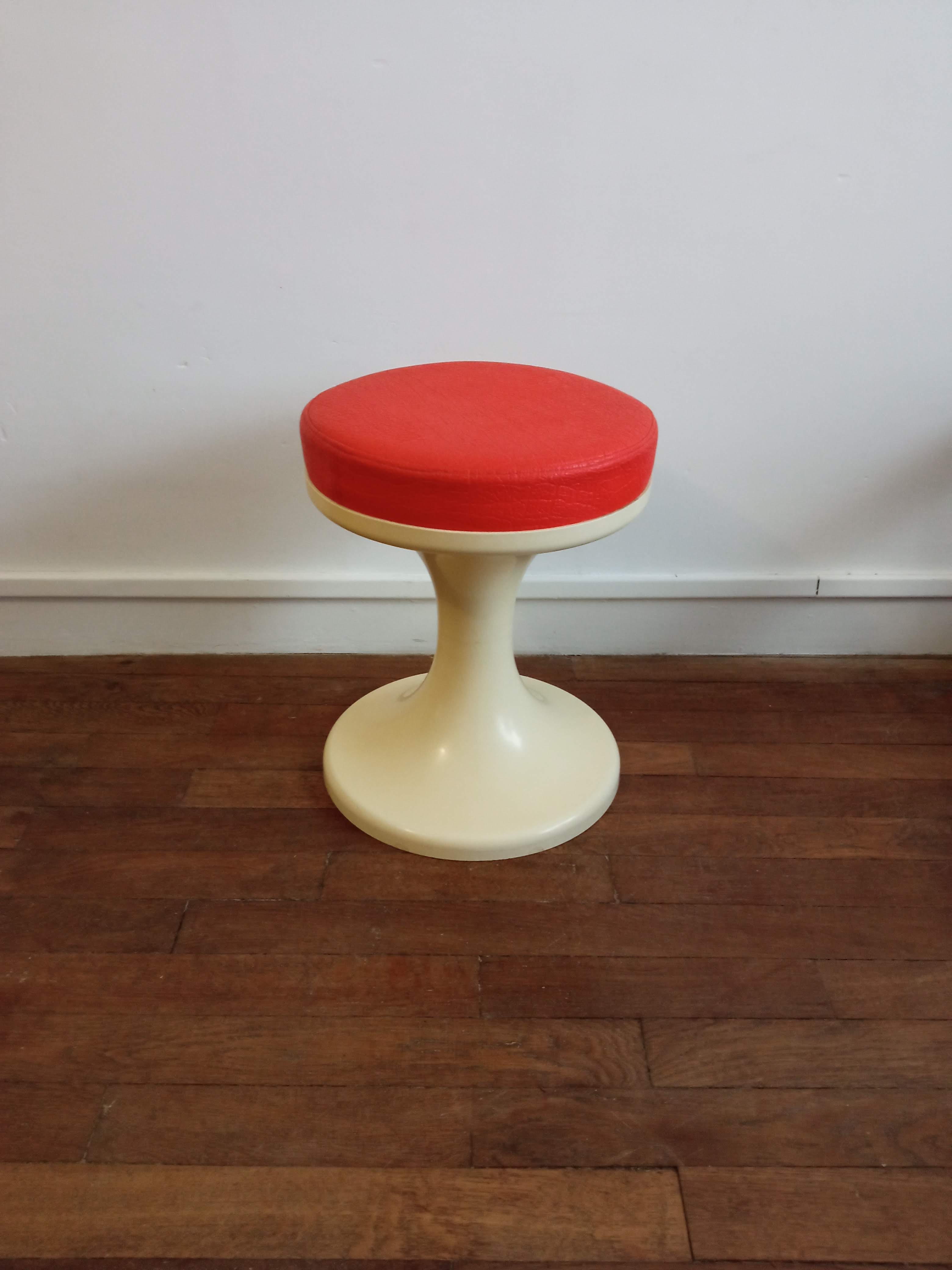 70s tulip tabouret