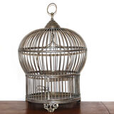 Metal bird cage