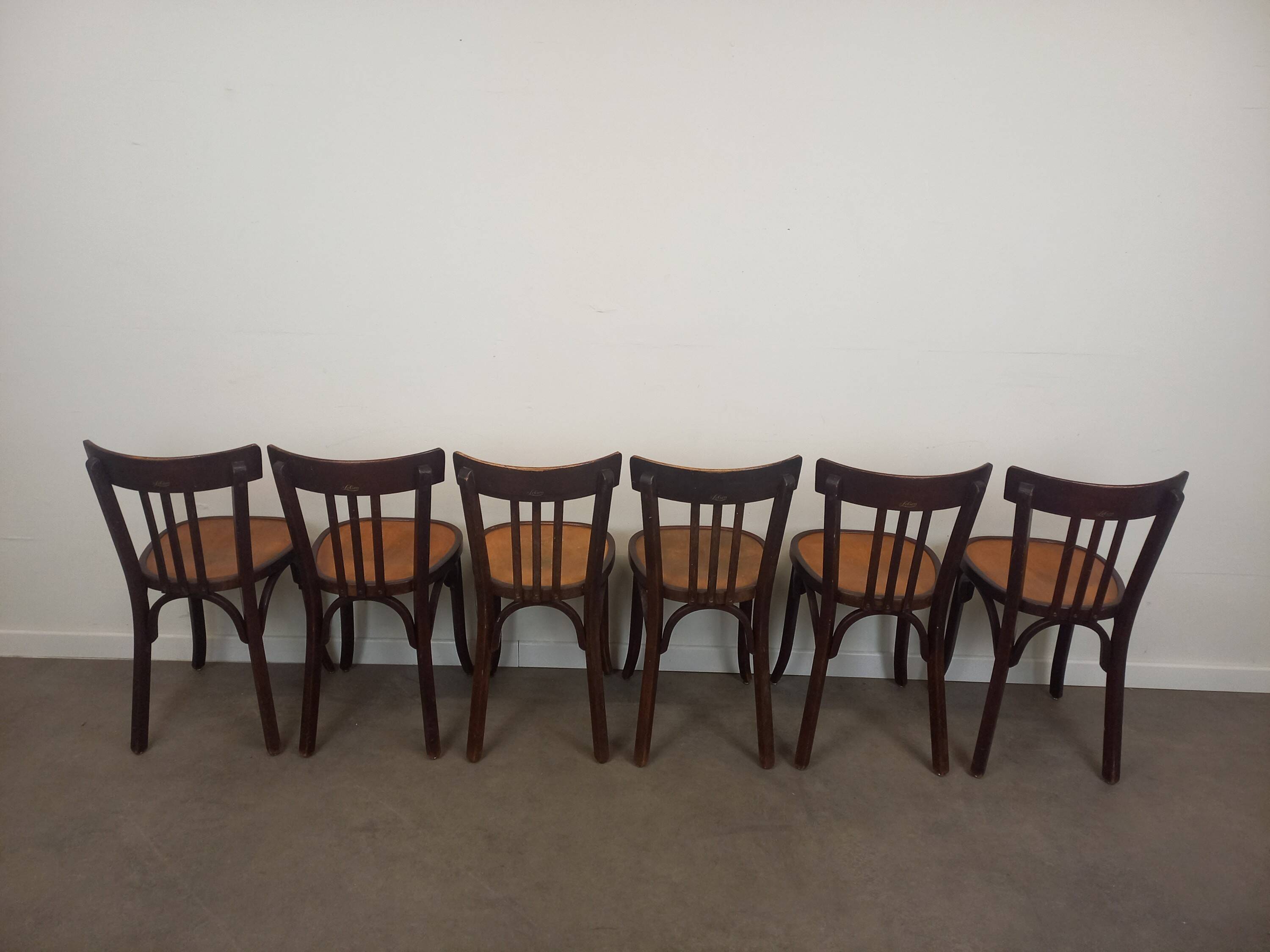 6 Baumann bistro chairs