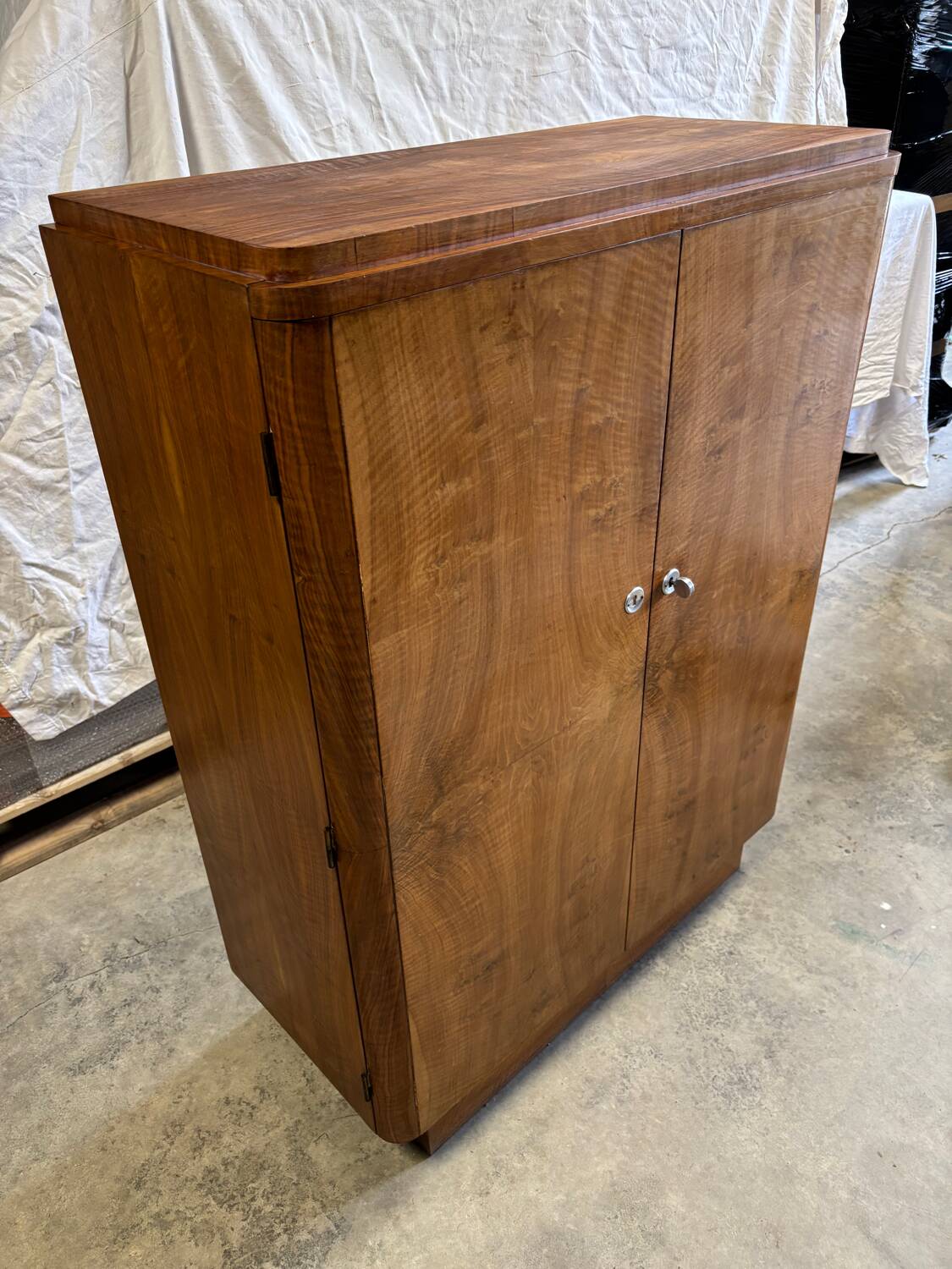 Art Deco storage unit