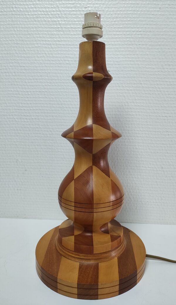 Lampe en bois tourné et incrustation de bois vintage