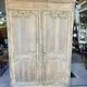 Armoire ancienne ,deux portes,  en chêne décapée, Style Louis XV