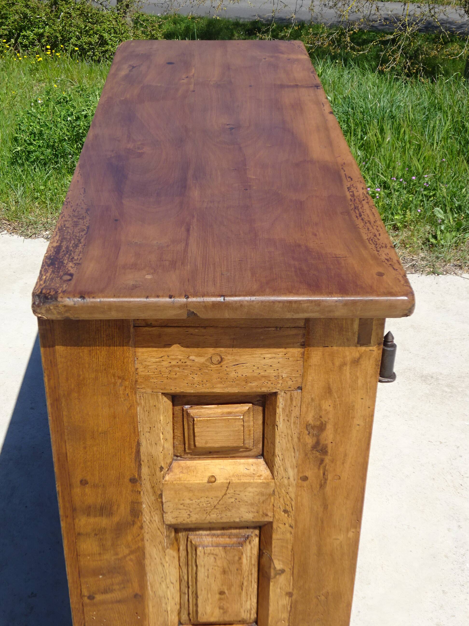 Shallow old Tuscan buffet