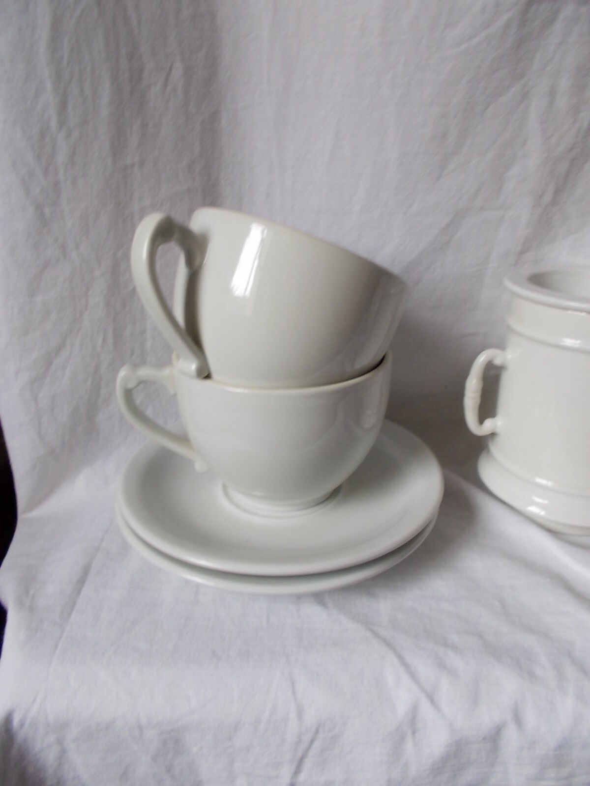 Coffee maker or teapot lunch service Apilco in earthenware with its filters