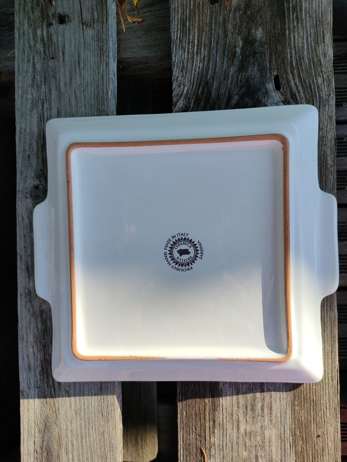 Square serving dish