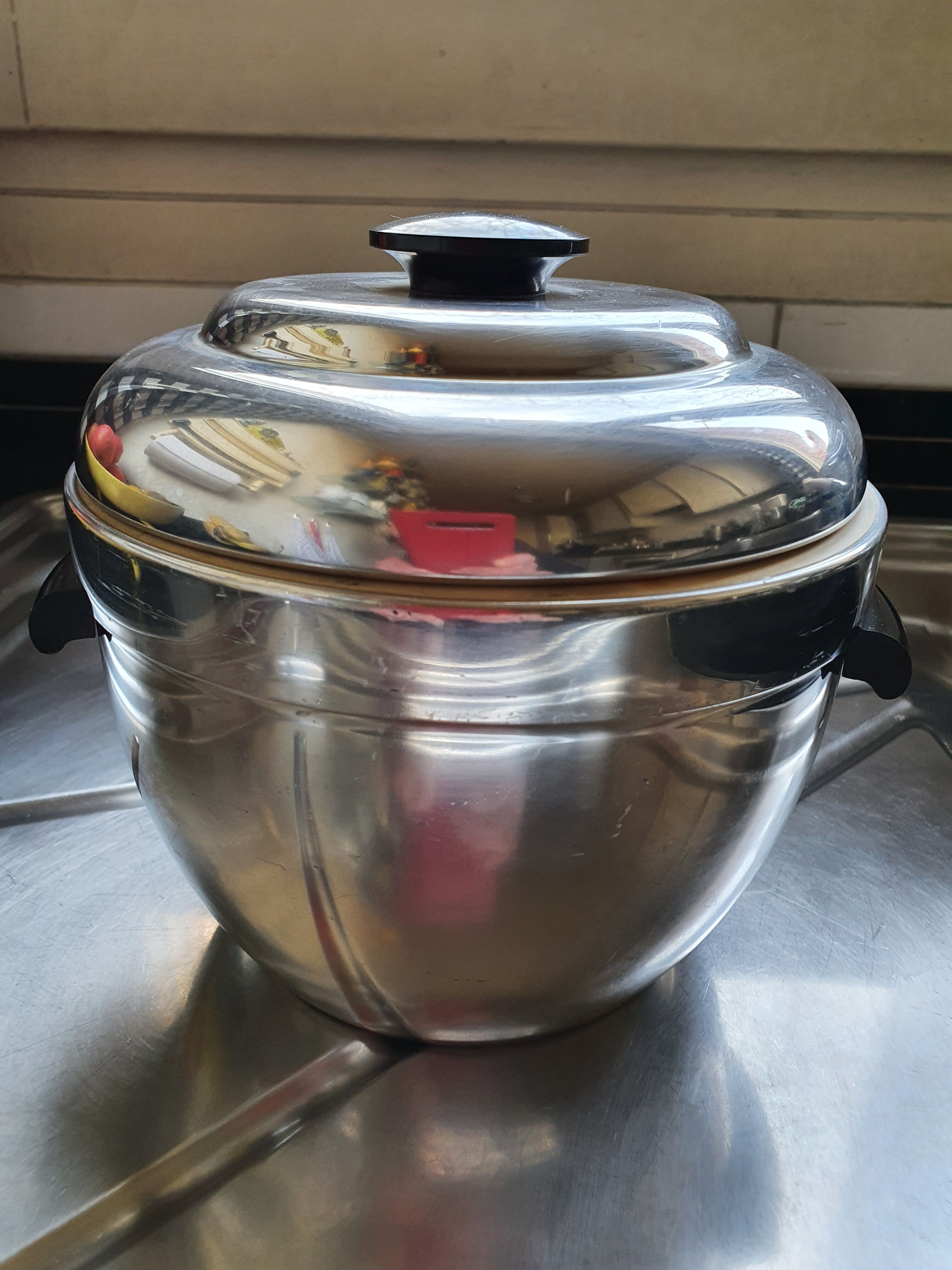 Thermos insulated ice bucket in metal and bakelite, 50s