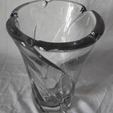 Vase Daum en cristal moulé ,années 60